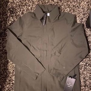 Lululemon Storm Field Jacket size M Men’s